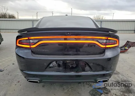 2021 Dodge Charger Sxt z USA, uszkodzony, nr VIN 2C3CDXBG1MH678010